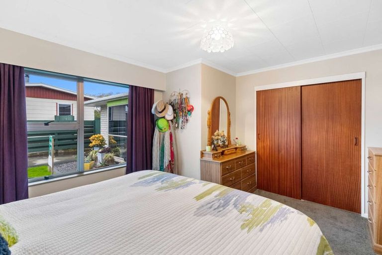 Photo of property in 4 Meadowbrook Drive, Cloverlea, Palmerston North, 4412