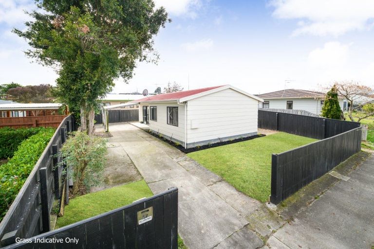 Photo of property in 27 Mcleavey Drive, Kelvin Grove, Palmerston North, 4414
