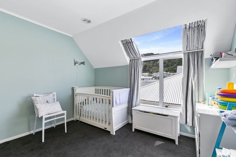 Photo of property in 10a Tutchen Avenue, Mount Victoria, Wellington, 6011