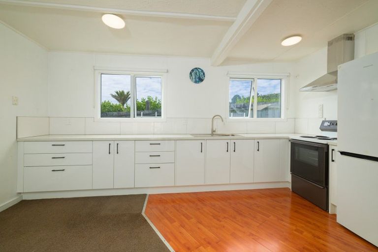 Photo of property in 8/132 Esplanade, Kaikoura, 7300