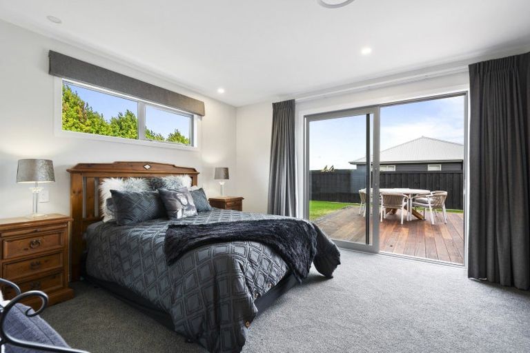 Photo of property in 4 Kiwitea Grove, Feilding, 4702