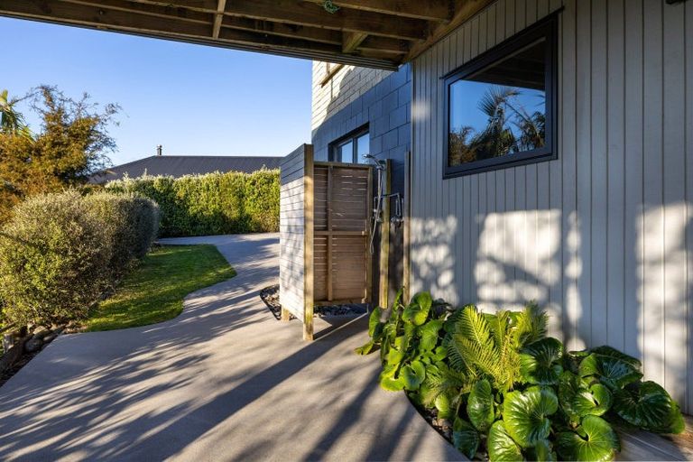 Photo of property in 12 Upper Wainui Road, Raglan, 3297