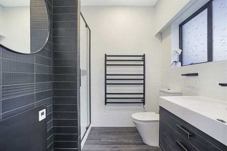 Photo of property in 66 Chedworth Avenue, Chedworth, Hamilton, 3210