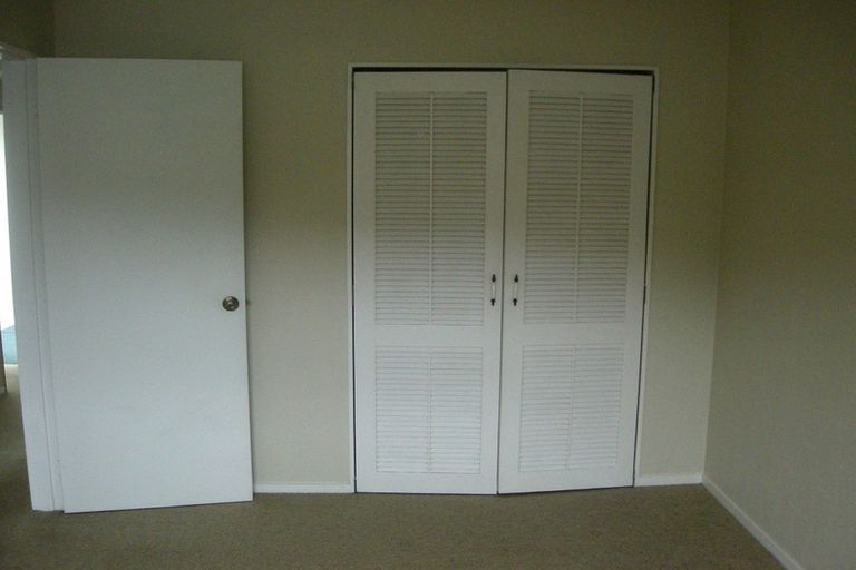 Photo of property in 2 Lyall Parade, Lyall Bay, Wellington, 6022