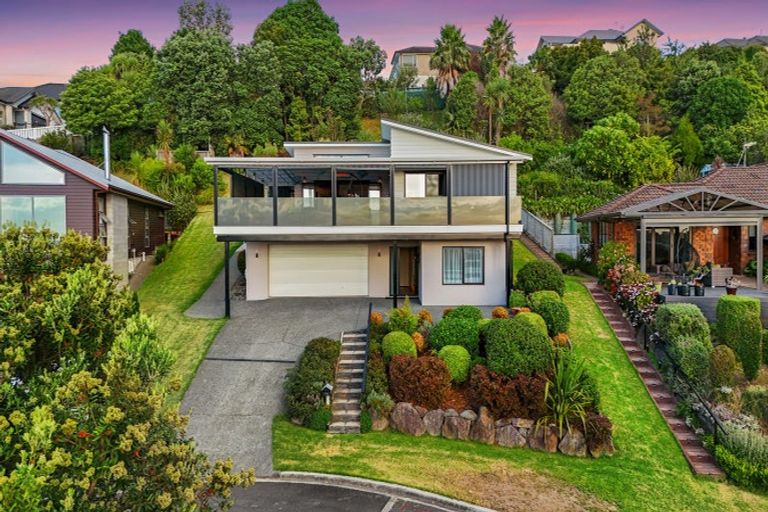 Photo of property in 48 Estuary View Road, Welcome Bay, Tauranga, 3112