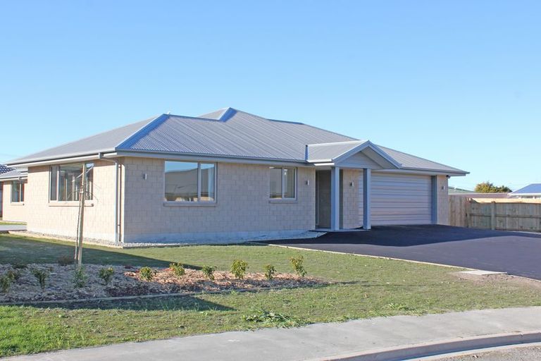 Photo of property in 8 Mcmullan Place, Oamaru North, Oamaru, 9400