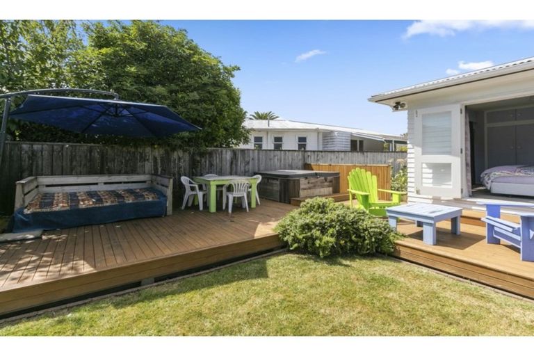 Photo of property in 3 Ruru Crescent, Heretaunga, Upper Hutt, 5018