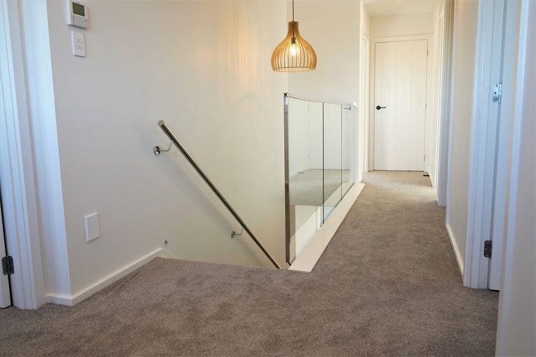 Photo of property in 35c Vincent Street, Howick, Auckland, 2014