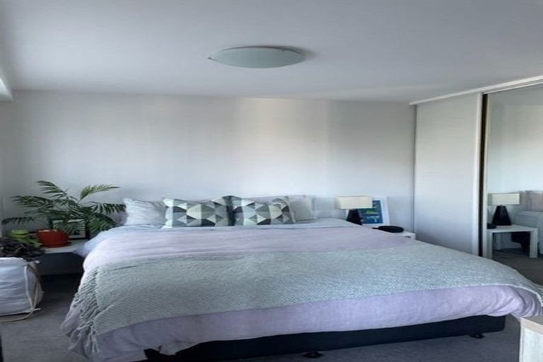 Photo of property in 4/80 Salamanca Road, Kelburn, Wellington, 6012