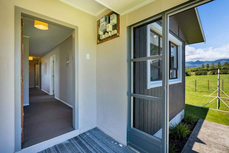 Photo of property in 1257 Mangorei Road, Mangorei, New Plymouth, 4371