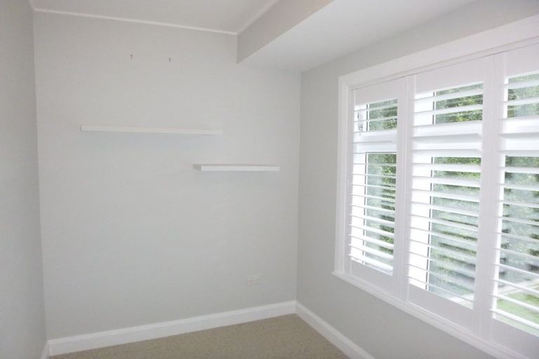 Photo of property in 160 Kings Crescent, Hutt Central, Lower Hutt, 5010