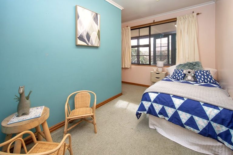 Photo of property in 41 Gibbs Drive, Woodend, 7610