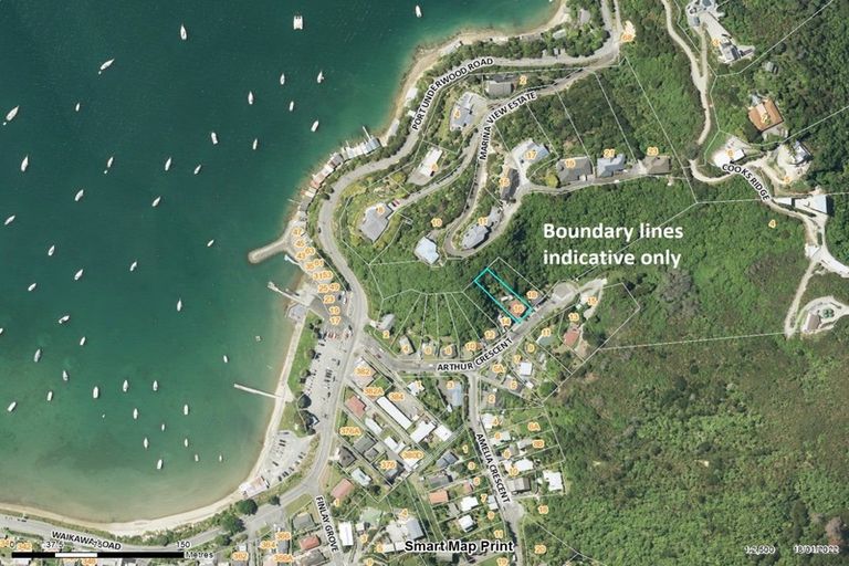 Photo of property in 16 Arthur Crescent, Waikawa, Picton, 7220