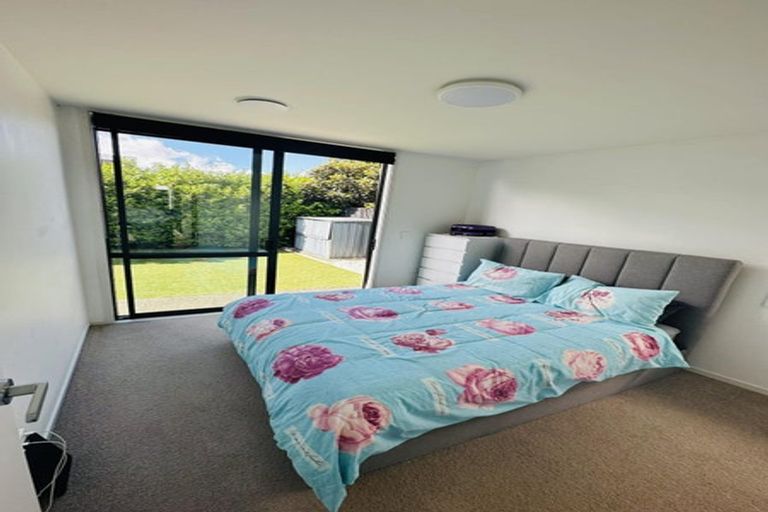 Photo of property in 4 Troop Road, Papakura, 2110