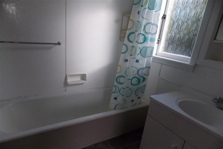 Photo of property in 34 Konini Street, Tawhero, Whanganui, 4501