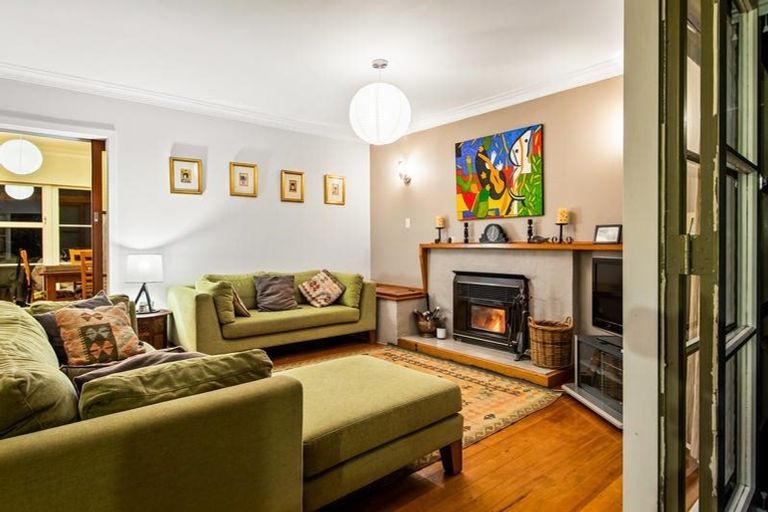 Photo of property in 13 Sylvan Valley Avenue, Titirangi, Auckland, 0604