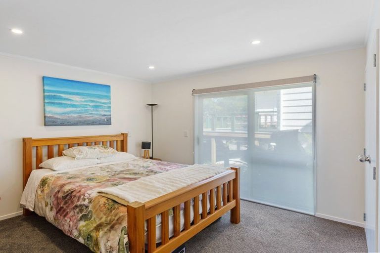 Photo of property in 6 Kohekohe Road, Waikanae, 5036