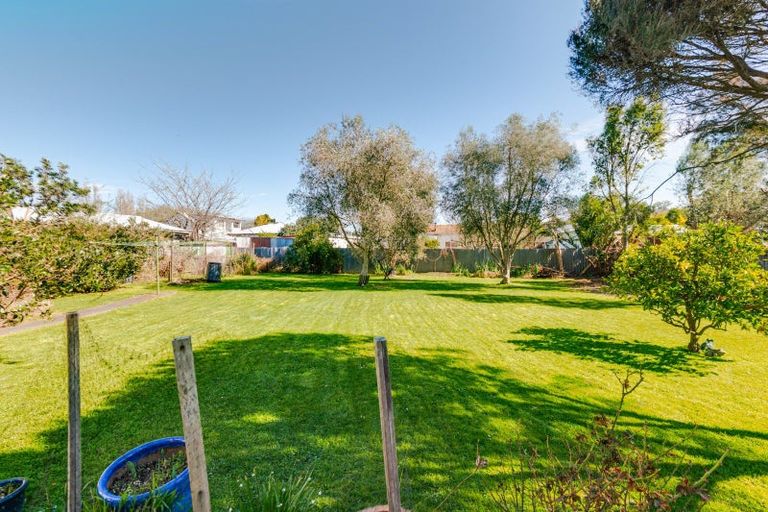 Photo of property in 39 Mcgreevy Street, Waipawa, 4210