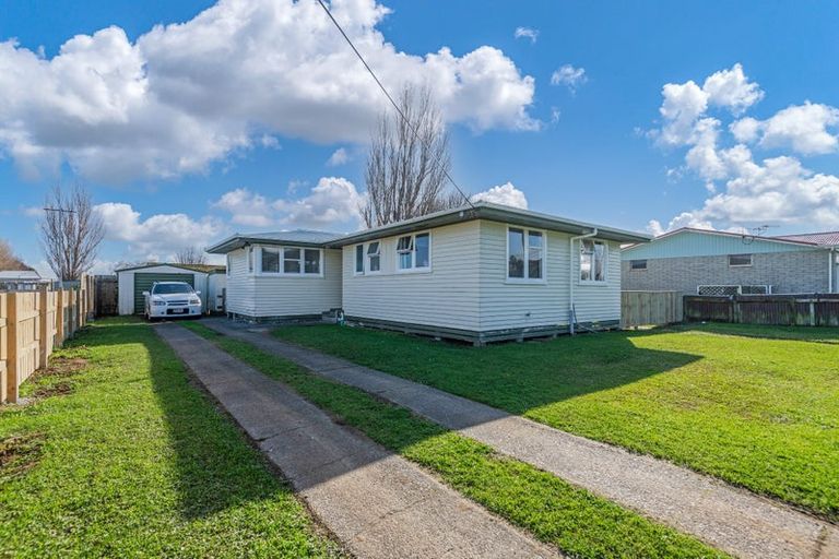 Photo of property in 43 Futter Street, Foxton, 4814