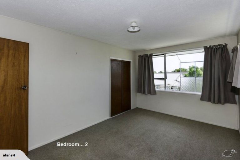 Photo of property in 2/33 Northfield Road, Casebrook, Christchurch, 8051