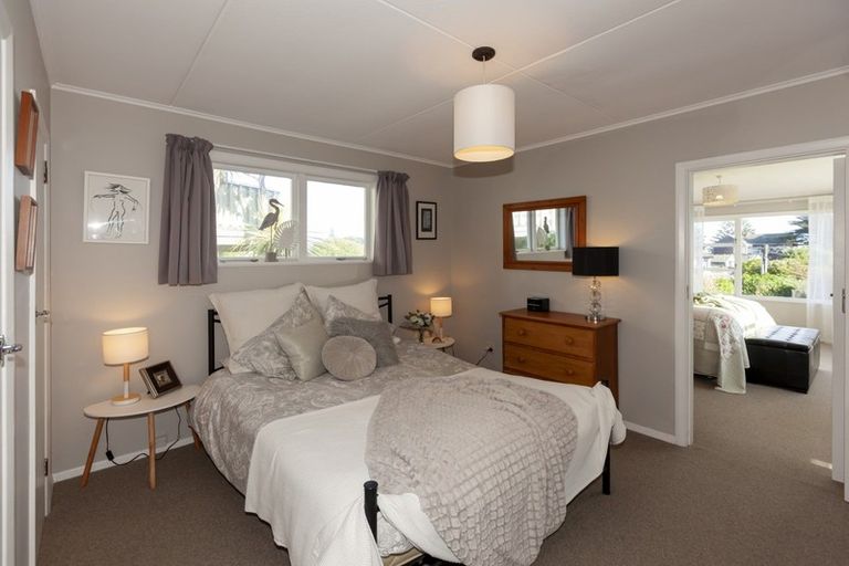 Photo of property in 260 Rosetta Road, Raumati Beach, Paraparaumu, 5032