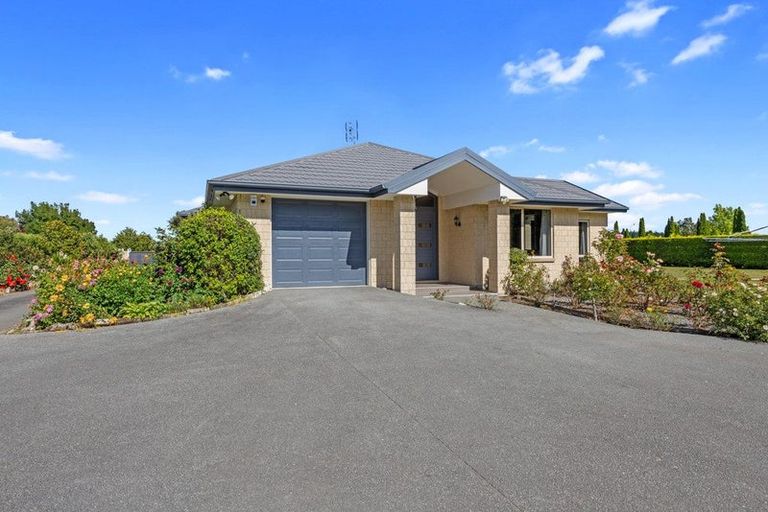 Photo of property in 32 Devine Drive, Rolleston, Christchurch, 7678