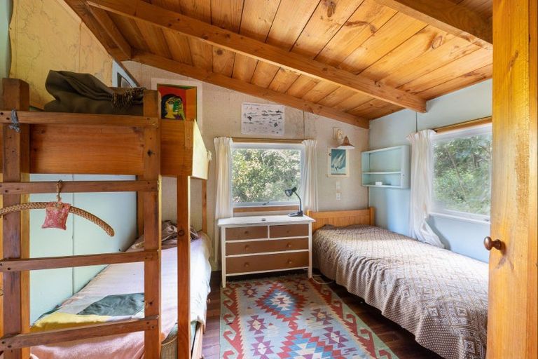 Photo of property in 44 Hawai Street, Two Mile Bay, Taupo, 3330