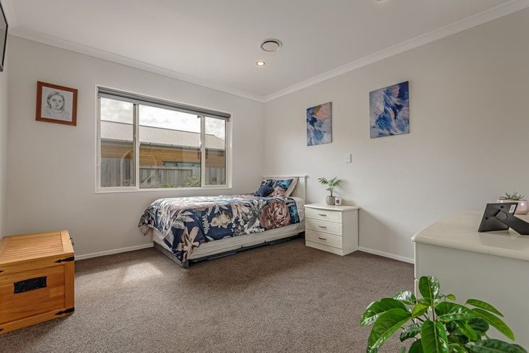 Photo of property in 28 Thomas Place, Foxton Beach, Foxton, 4815