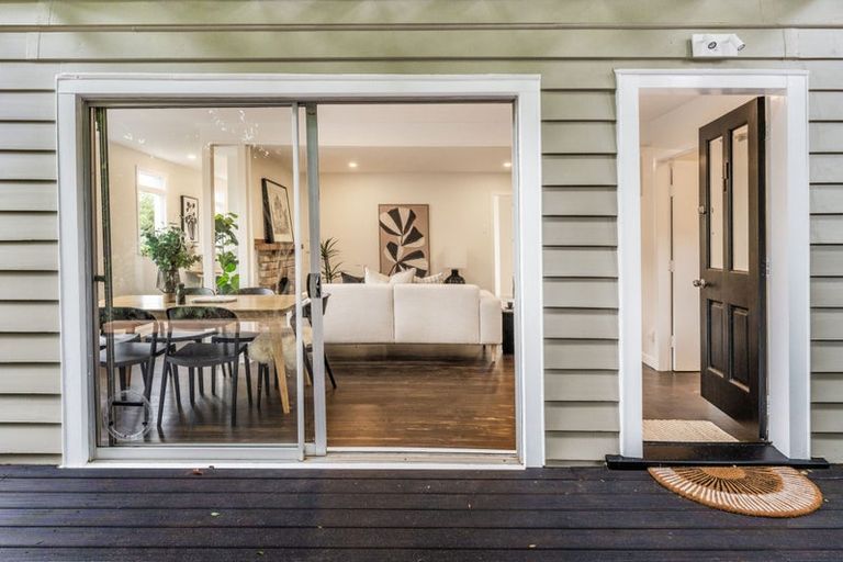 Photo of property in 1/11 Norman Road, Hauraki, Auckland, 0622