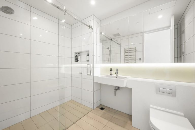 Photo of property in 1005/1 Market Lane, Wellington Central, Wellington, 6011