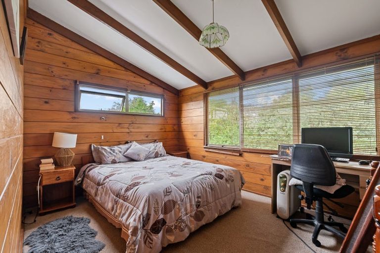 Photo of property in 13 Booker Place, Weymouth, Auckland, 2103