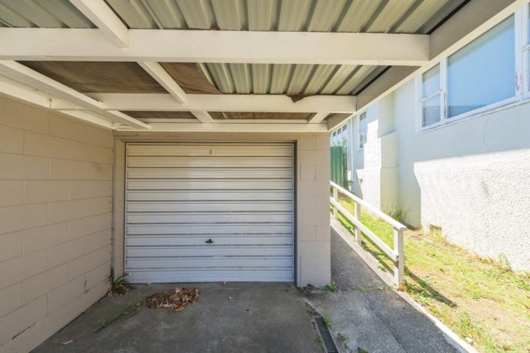 Photo of property in 66 Parkes Avenue, Saint Johns Hill, Whanganui, 4501