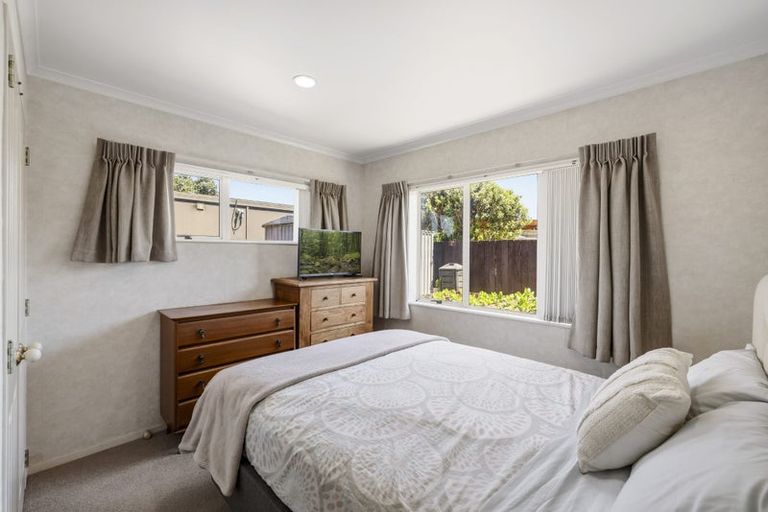 Photo of property in 1 Tui Street, Mount Maunganui, 3116