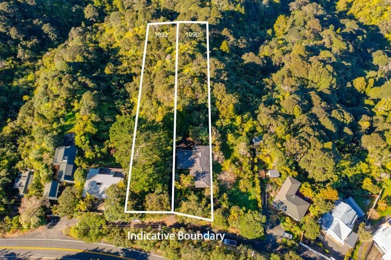 Photo of property in 1090 Scenic Drive North, Swanson, Auckland, 0816