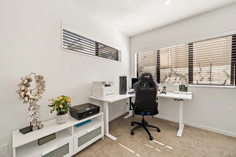 Photo of property in 30b Francis Street, Hauraki, Auckland, 0622