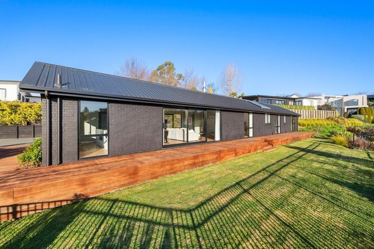 Photo of property in 19 Golf View Close, Fairhall, 7272