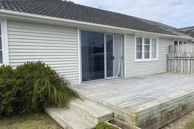 Photo of property in 49 Naenae Road, Naenae, Lower Hutt, 5011