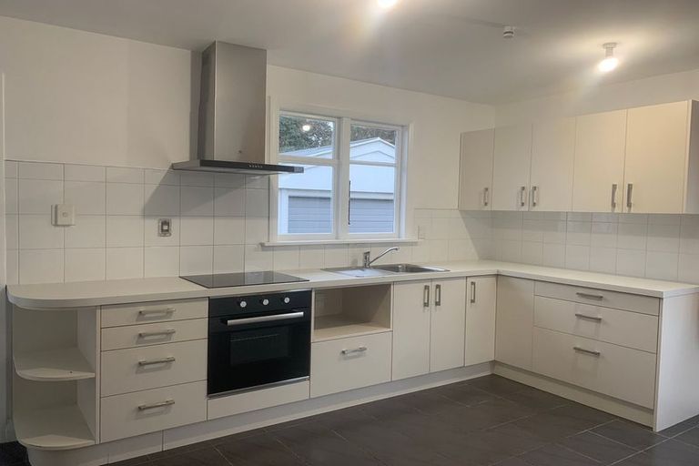 Photo of property in 147 Langdons Road, Northcote, Christchurch, 8052