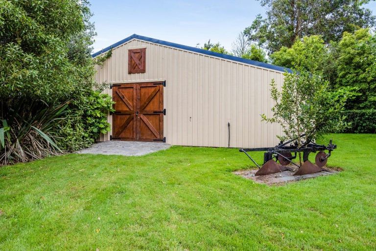 Photo of property in 414b Turuturu Road, Hawera, 4674