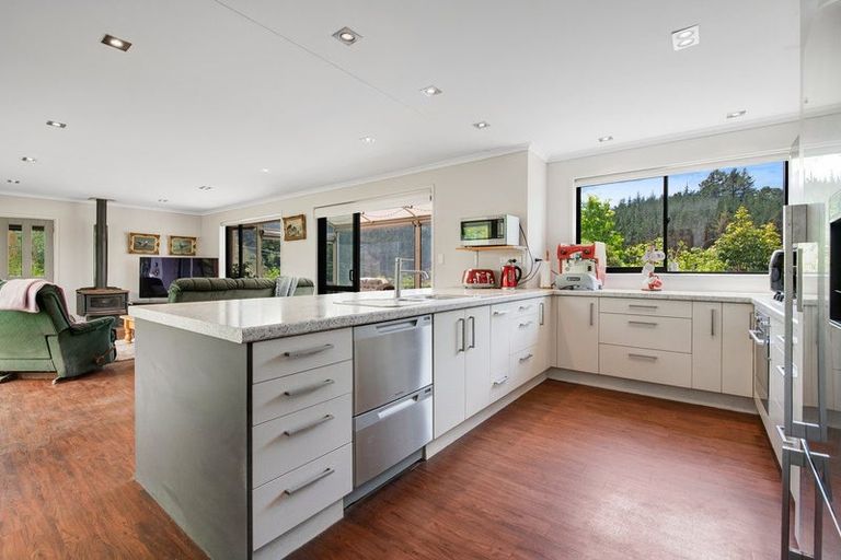 Photo of property in 543 Ahuroa Road, Puhoi, Warkworth, 0994