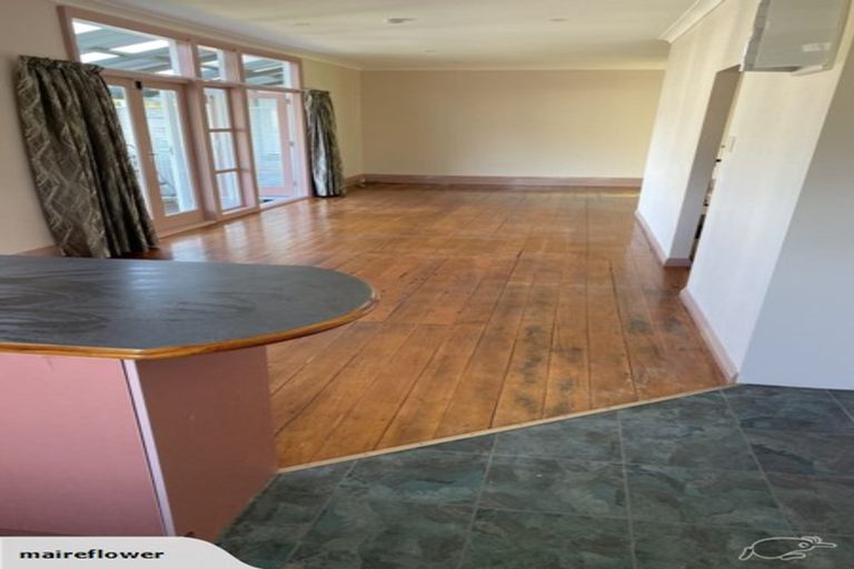 Photo of property in 30 Beach Road, Onerahi, Whangarei, 0110