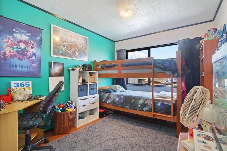 Photo of property in 12a Warriston Avenue, Waiuku, 2123