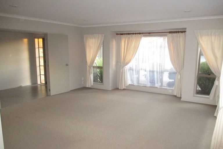 Photo of property in 61 Wiltshire Drive, Huntington, Hamilton, 3210