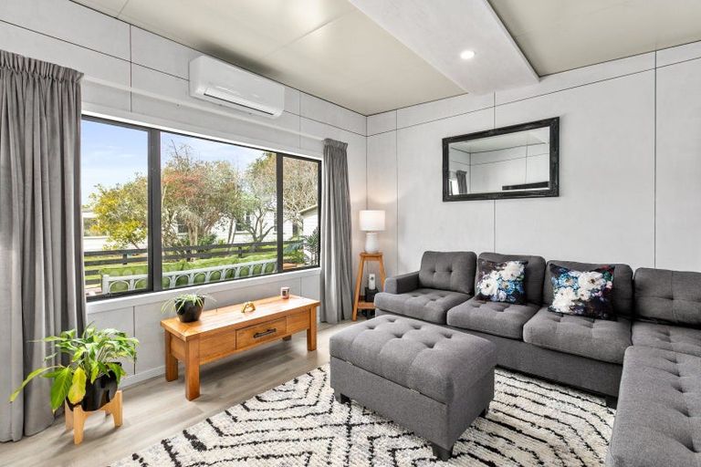 Photo of property in 20 Dundas Street, Porangahau, 4293