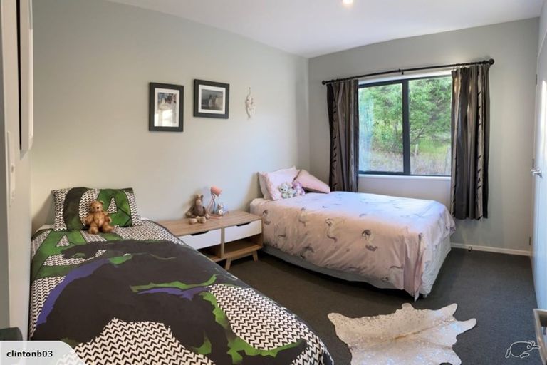 Photo of property in 24 Shadon Place, Stanmore Bay, Whangaparaoa, 0932