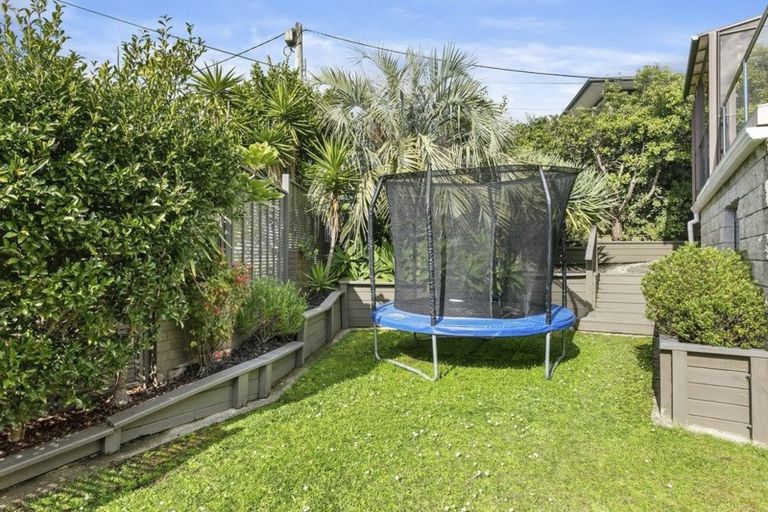 Photo of property in 1/130 Churchill Road, Rothesay Bay, Auckland, 0630