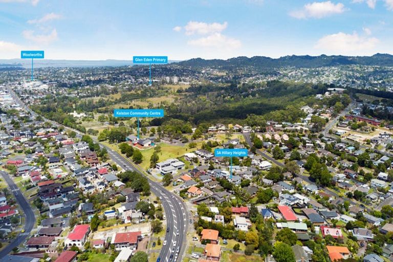 Photo of property in 3 Hillary Heights Avenue, Glendene, Auckland, 0602