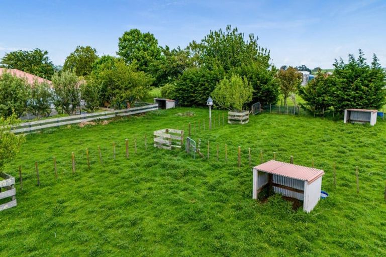 Photo of property in 33 High Street, Eltham, 4322