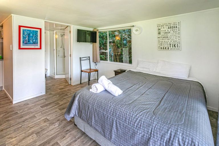 Photo of property in 37 Cook Drive, Whitianga, 3510