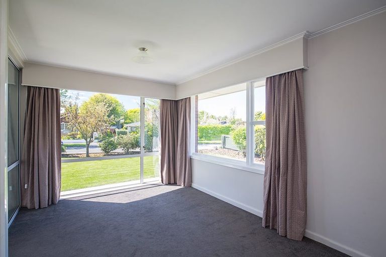 Photo of property in 30 Lynfield Avenue, Ilam, Christchurch, 8041